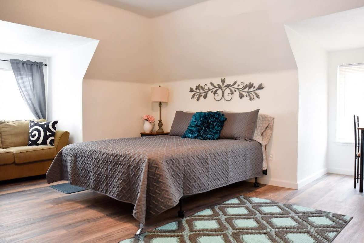 Unwind In A Bright Comfortable For 3 Apartamento