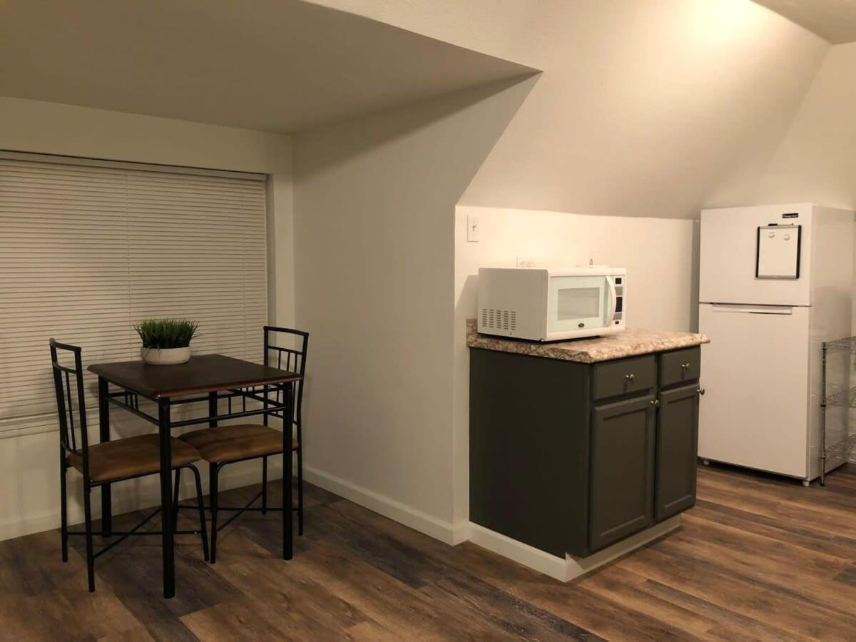 Apartamento Unwind In A Bright Comfortable For 3 Pittsburgh